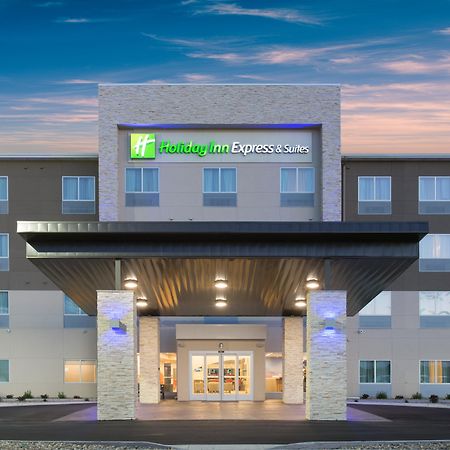 Holiday Inn Express & Suites - Rapid City - Rushmore South By Ihg Exterior foto